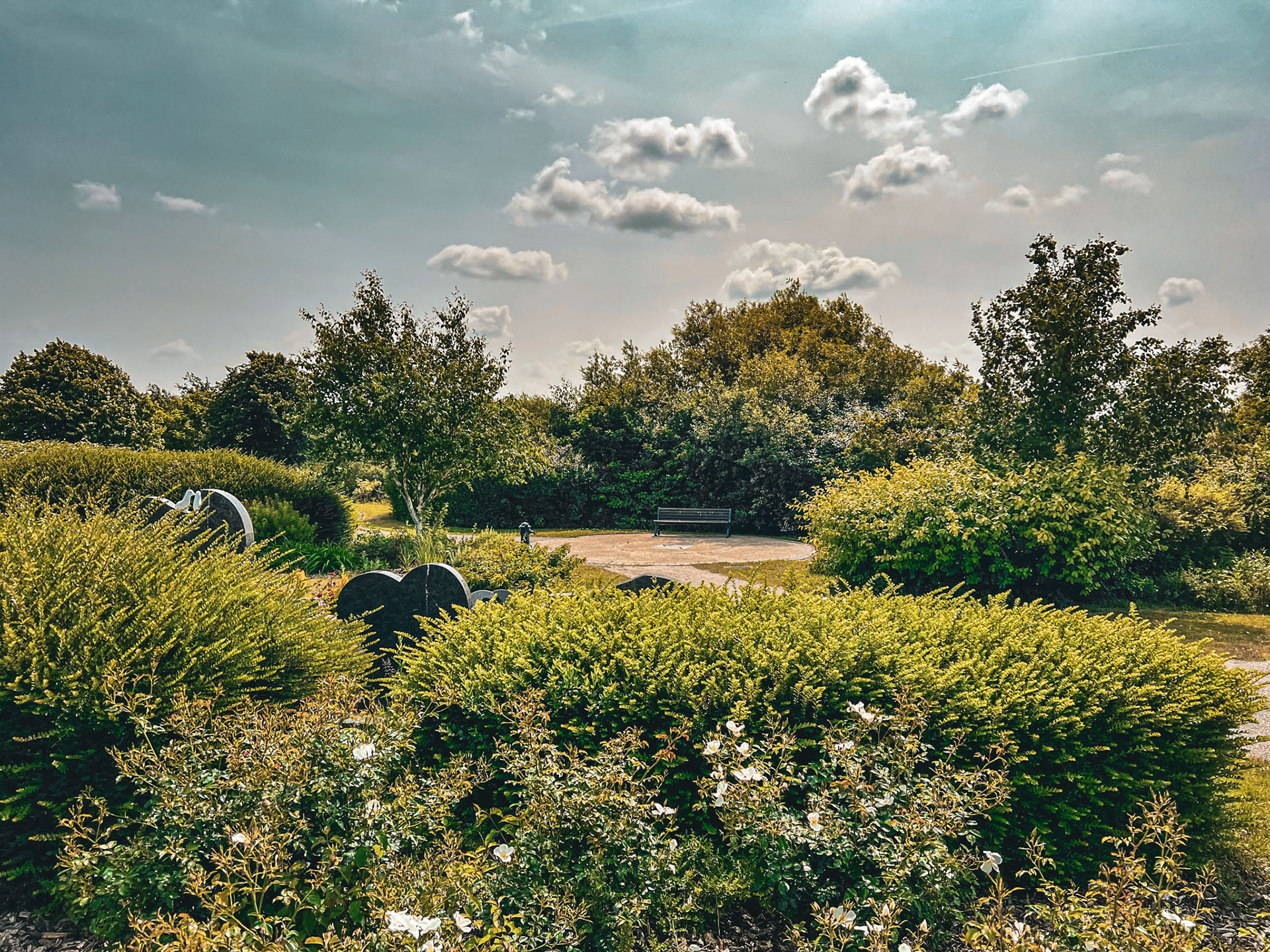 Paysage 360 - GRAVELINES, Cimetière du Nord Banc